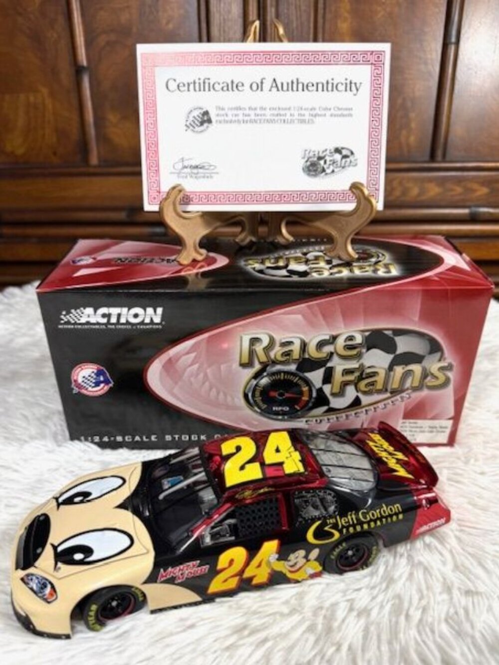 Vintage Jeff Gordon #24 Foundation Mighty Mouse 2006 Monte Carlo Chrome 1:24 Car